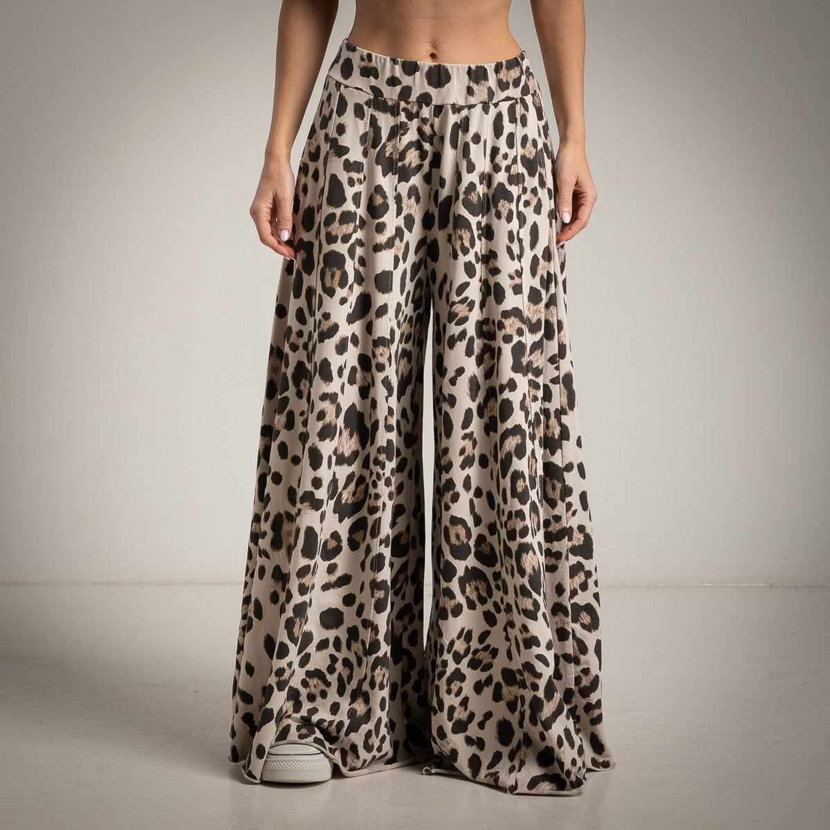 Animal print wide leg pants with elastic waistband – MARIΓIOÚ