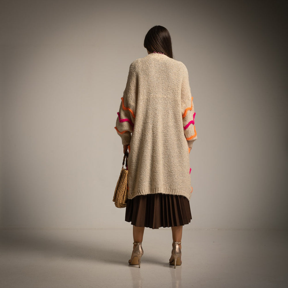 Back view of beige chunky knit long cardigan with colorful sleeves – Made in Italy | MARIΓIOÚ
