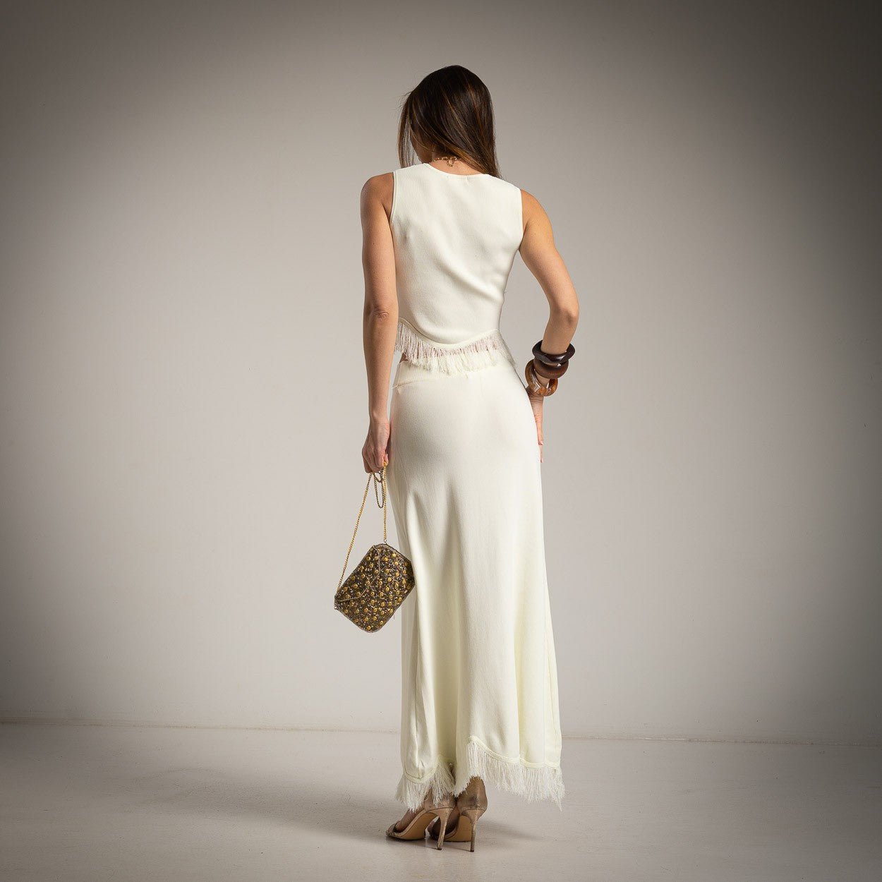 MARIΓIOÚ creme two piece maxi skirt set back view
