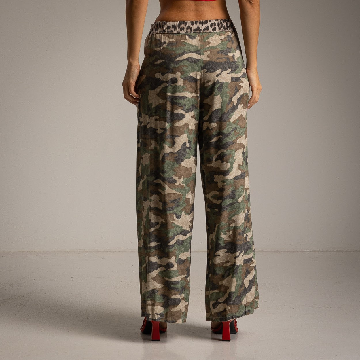 Back view of the Mila camouflage wide-leg pants with relaxed fit