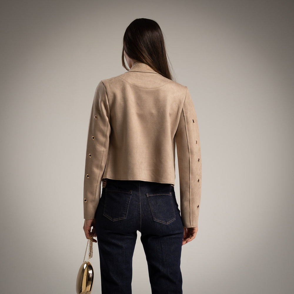 MARIΓIOÚ suede jacket beige back view – elegant cropped design