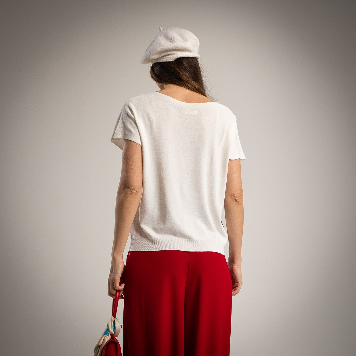 dachshund print knit t shirt back view ivory marigiou