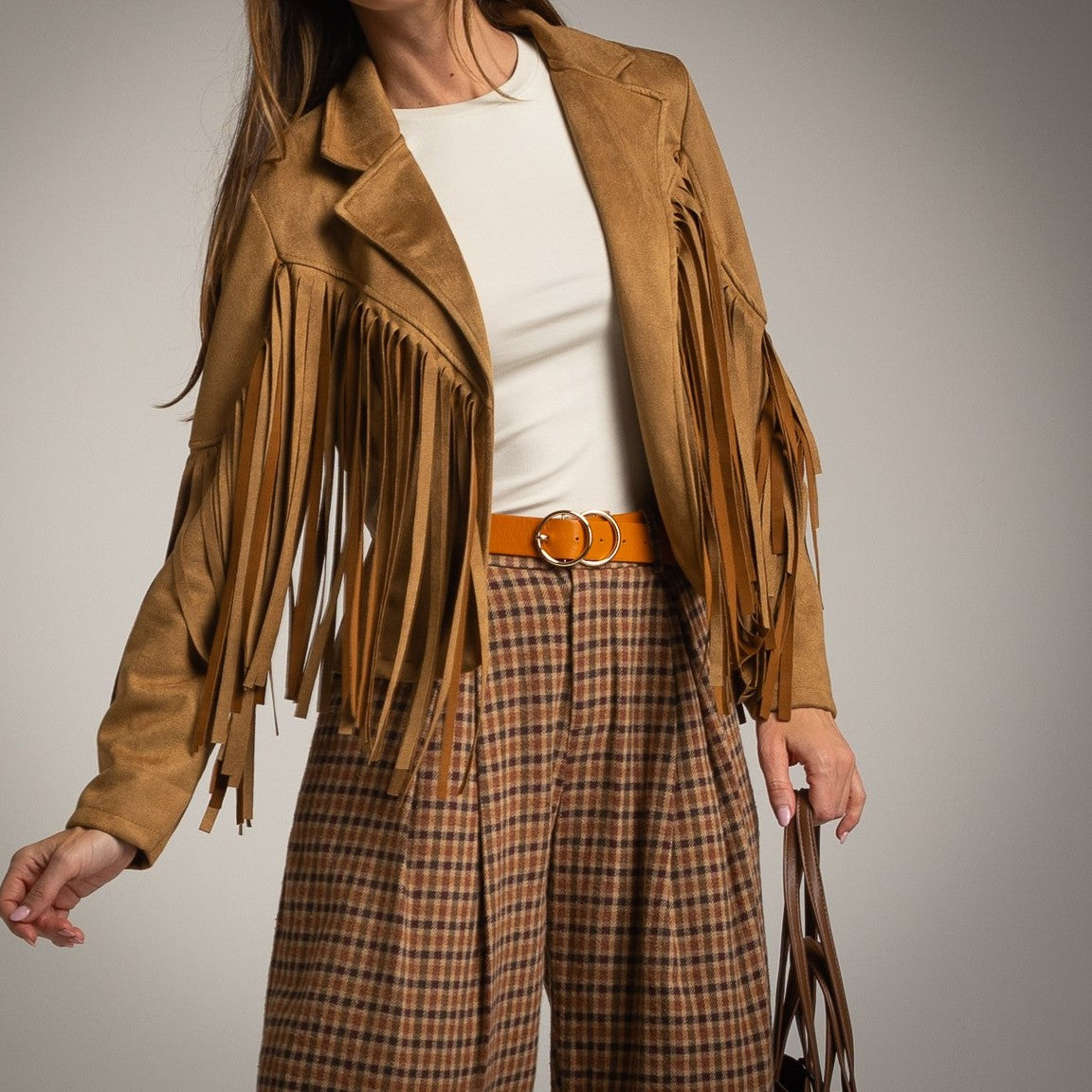 biker fringes suede jacket camel close up front