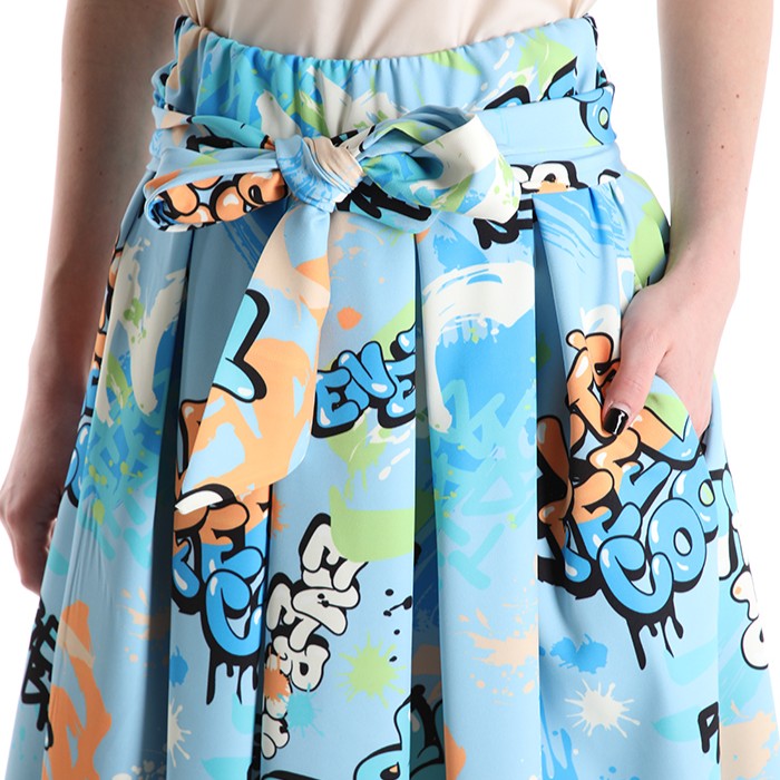 Blue graffiti print midi skirt close up – detachable belt and pleated waist detail