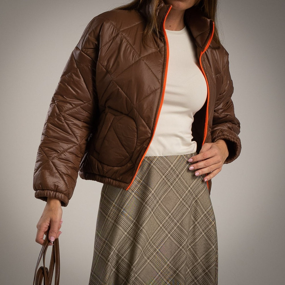 Chocolate padded jacket with fluorescent zipper – front view