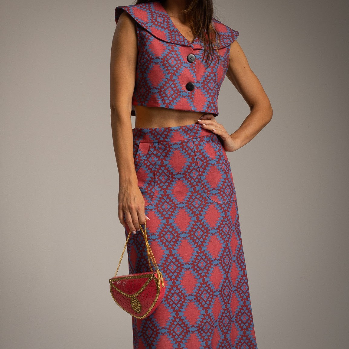 Fuchsia printed crop vest and midi skirt set front view one size by MARIΓIOÚ