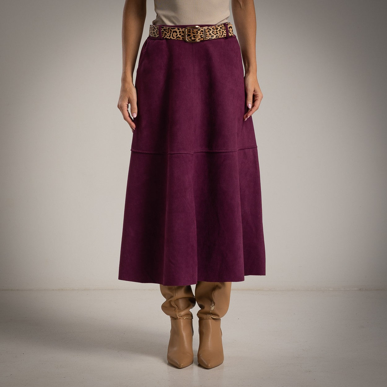 Bianca suede midi skirt with leopard-print belt in Black Cherry