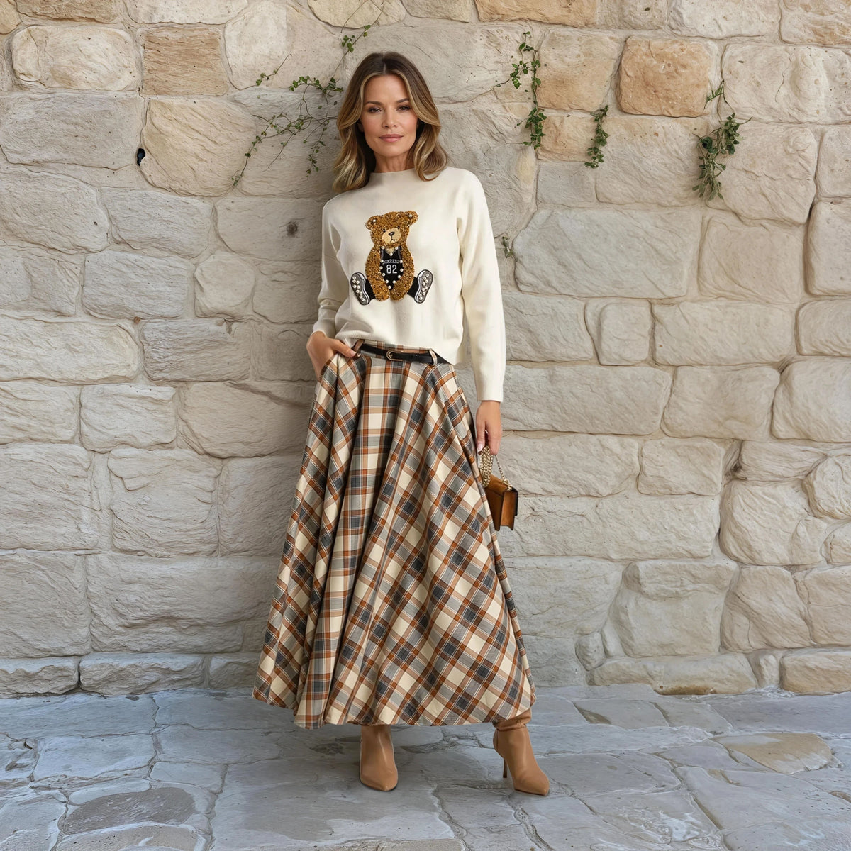 Creme sweater with embroidered teddy bear detail by MARIΓIOÚ – front view