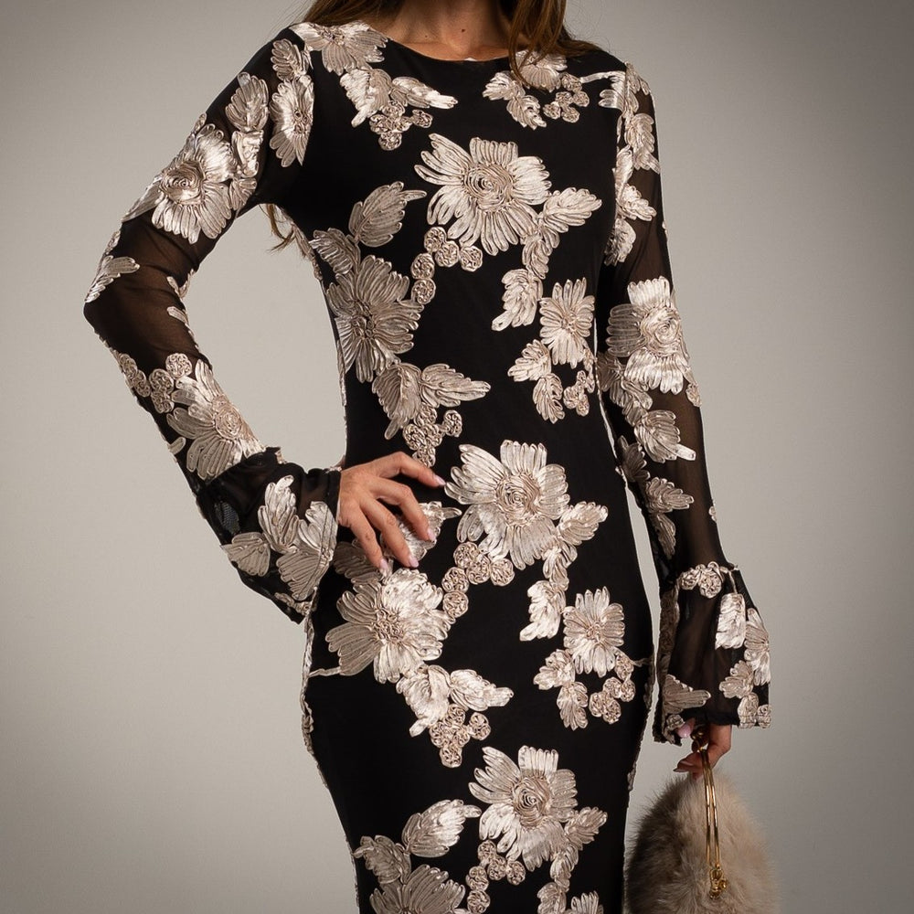 MARIΓIOÚ black tulle floral appliqué dress – close-up front details