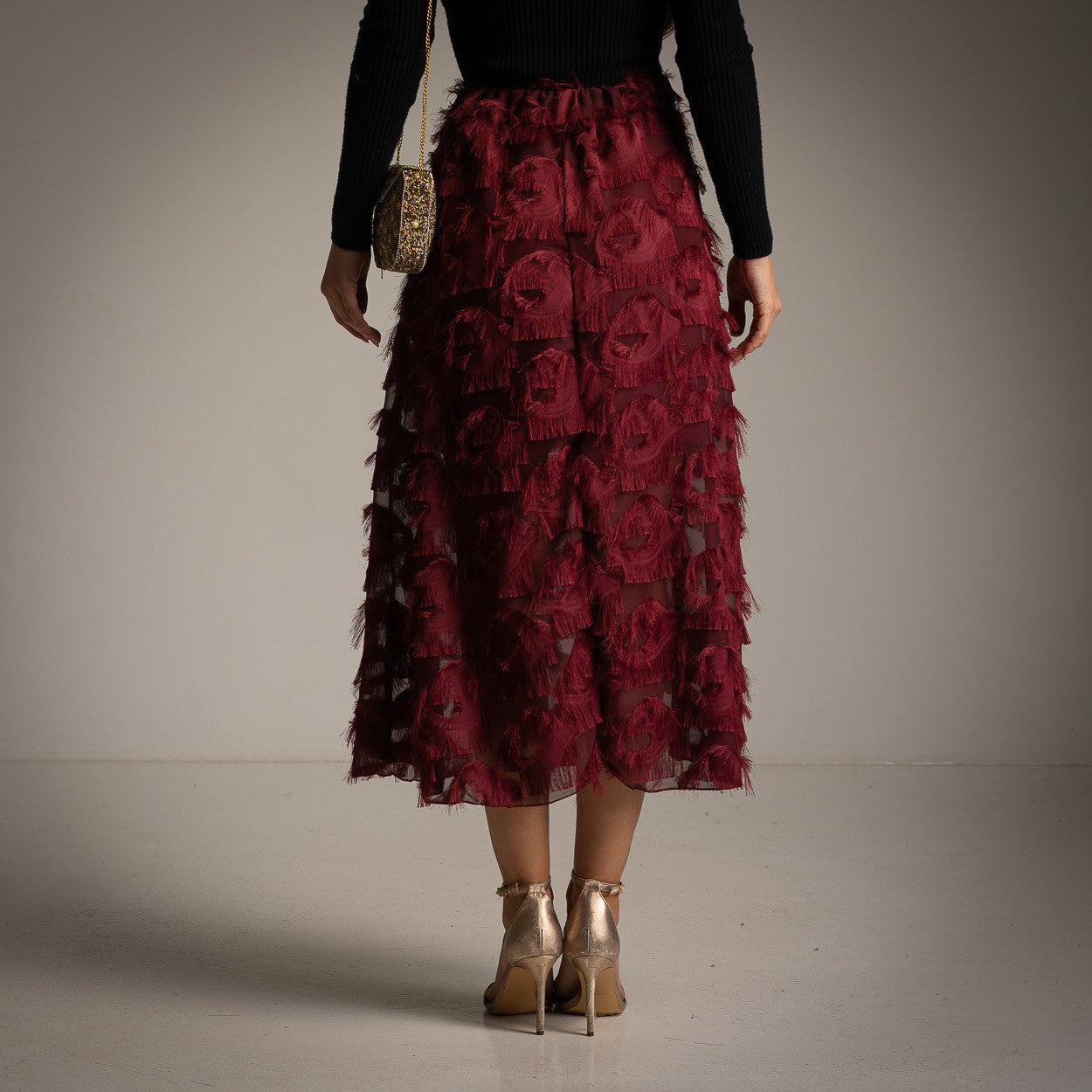 marigiou-fringe-midi-skirt-bordeaux-back