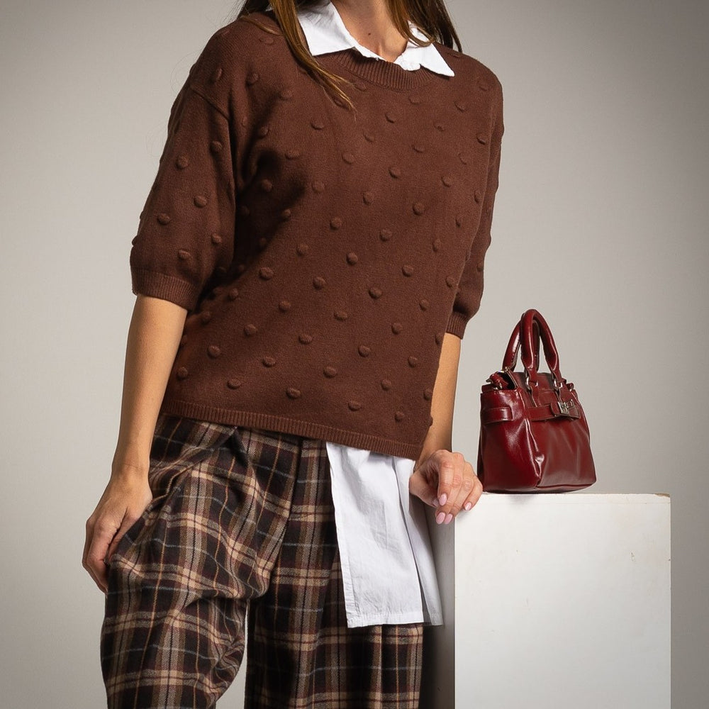 marigiou knit shirt chocolate close up