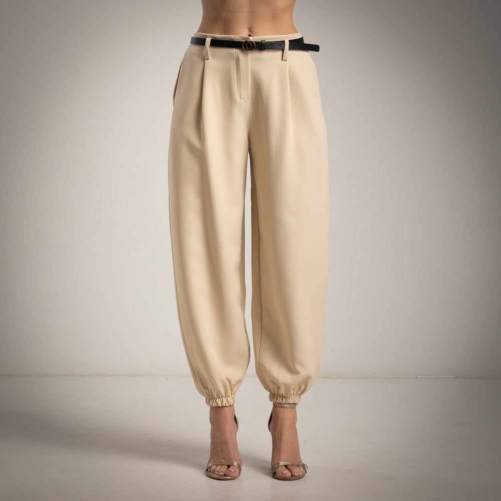 MARIΓIOÚ latte beige relaxed fit Italian trousers front view