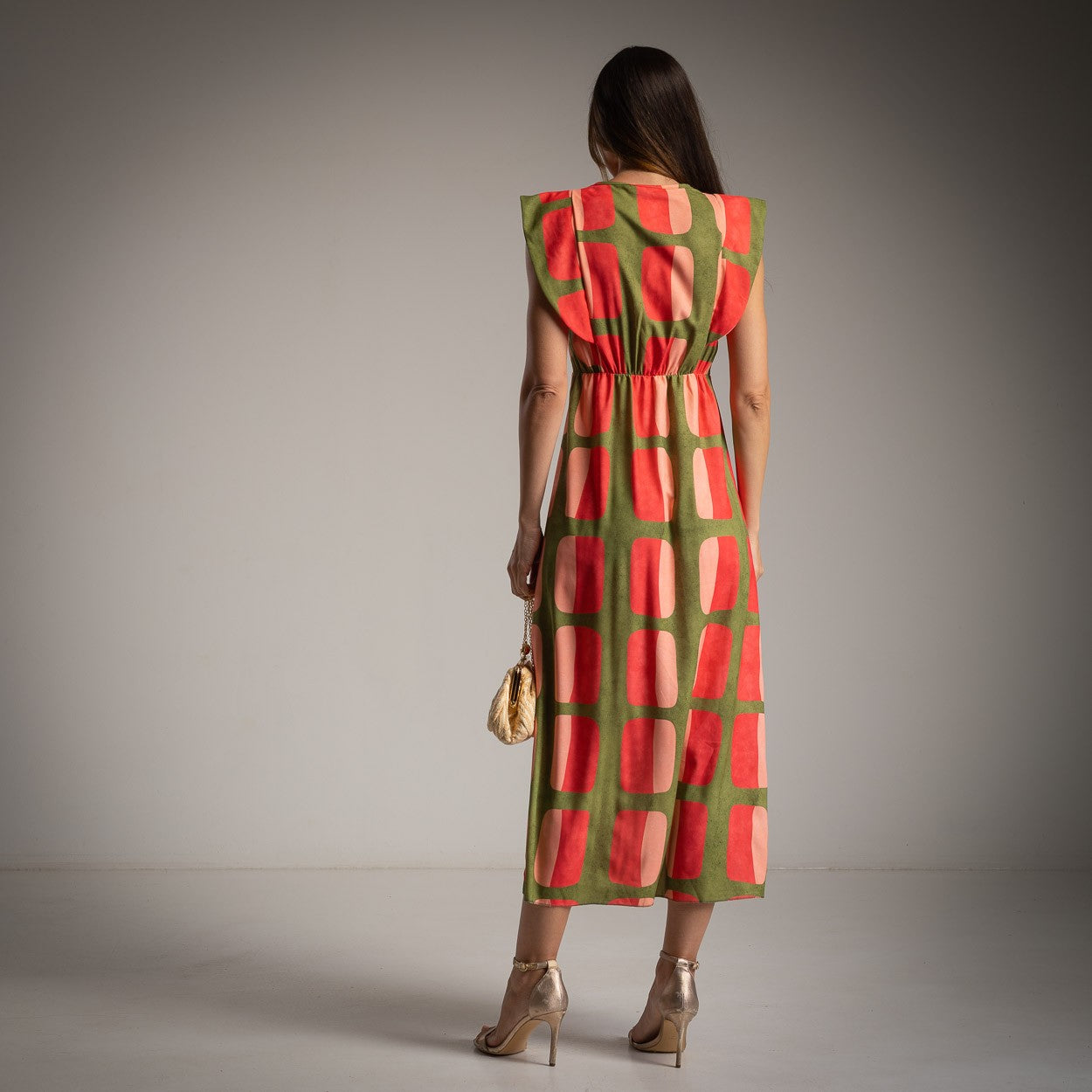 marigiou olive sunset abstract midi dress back view elegant summer look