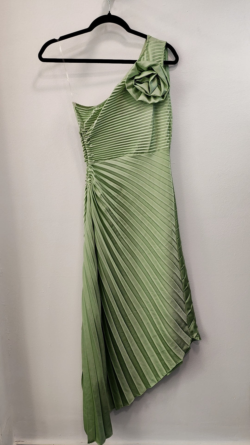 MARIΓIOÚ pleated midi dress in Sage Mist with one-shoulder silhouette