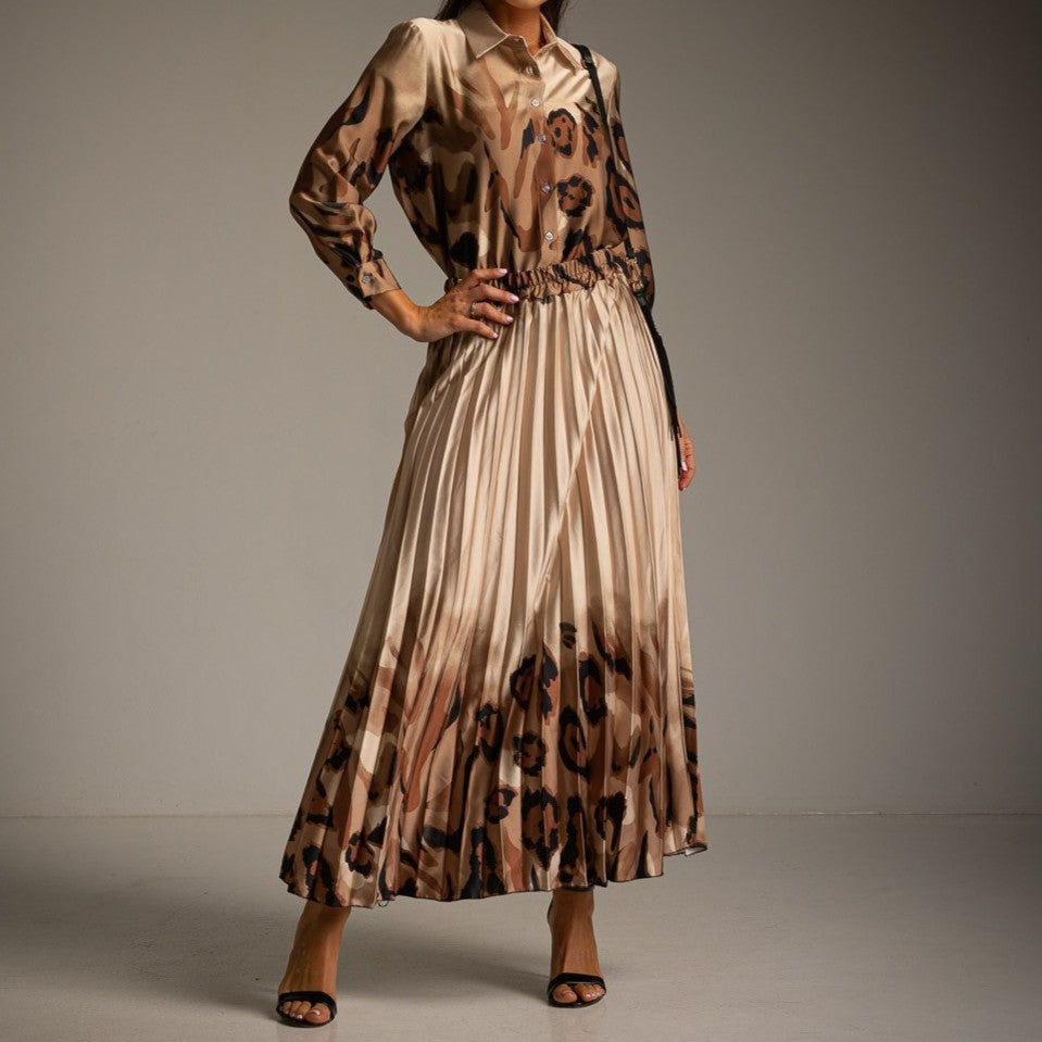 marigiou printed satin blouse pleated skirt beige front detail