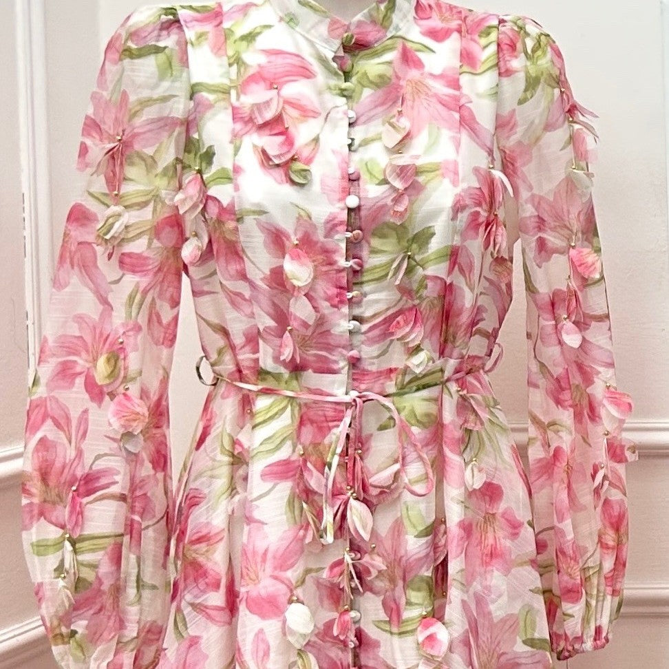 romantic floral dress pink close up detail buttons fabric texture