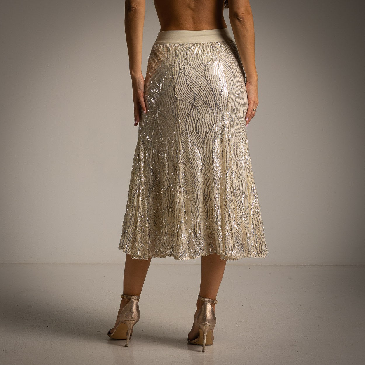 marigiou-sequin-midi-skirt-creme-back