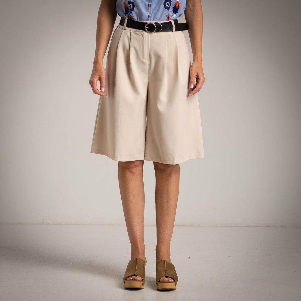 soft sand bermuda shorts front view high waist tailored fit MARIΓIOÚ
