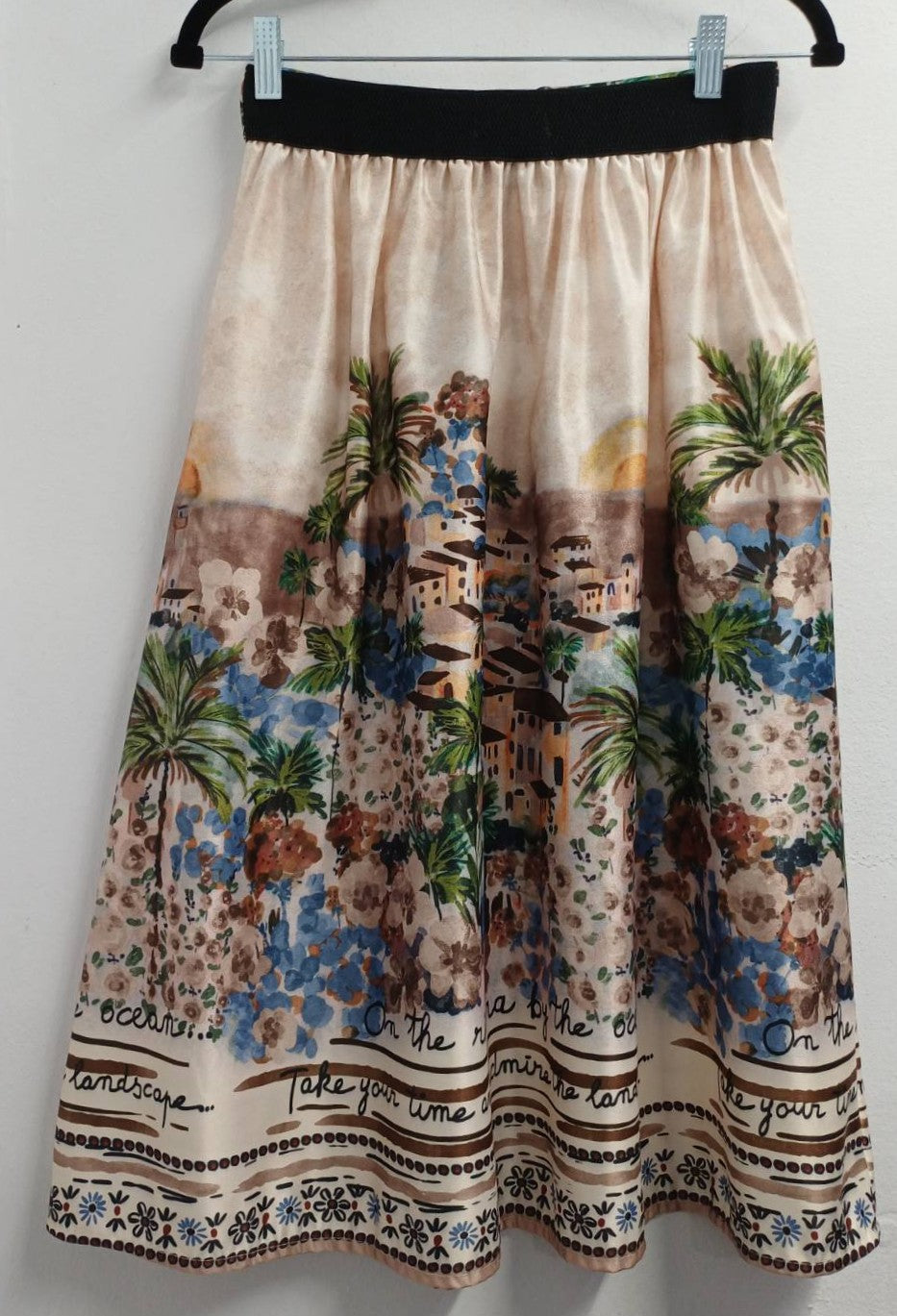 MARIΓIOÚ beige mediterranean island print midi skirt back elastic waist detail