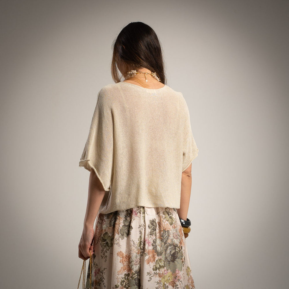 lightweight knit t shirt beige relaxed fit back view marigiou