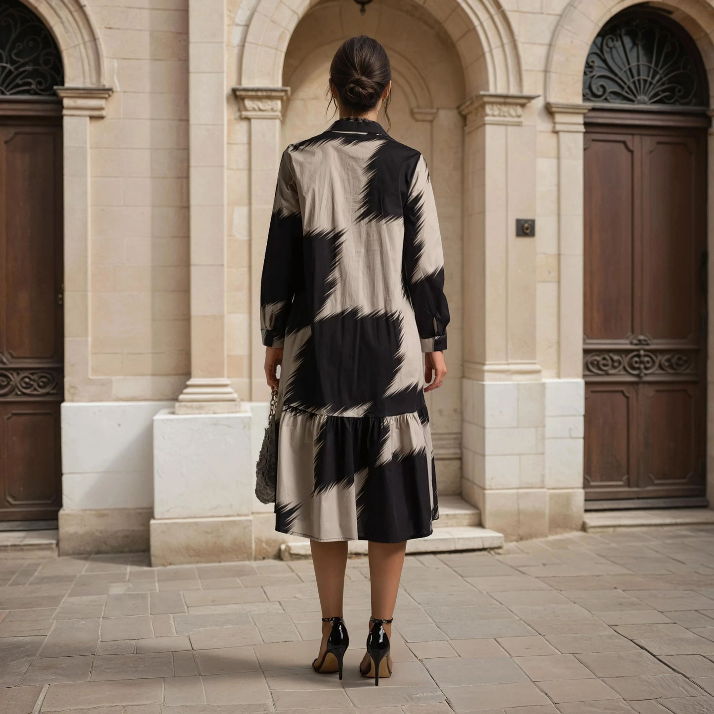 Back view of oversize long sleeve midi dress with abstract print – Autumn 2025 Collection