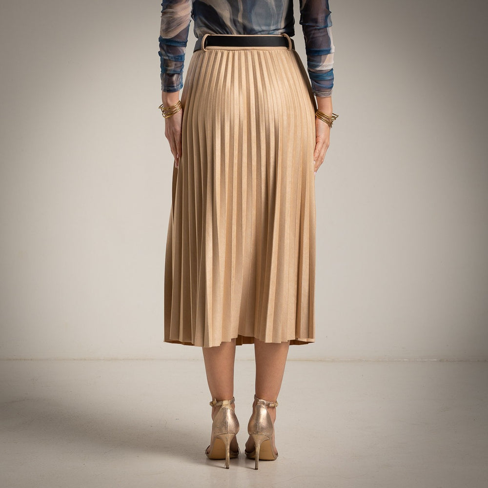 Back view of beige pleated suede midi skirt – MARIΓIOÚ