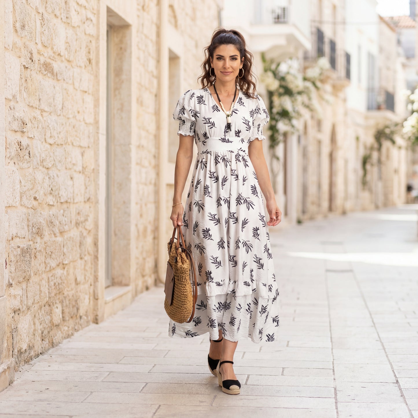 Stylish Midi One-Size Summer Dress with Leaf Pattern
